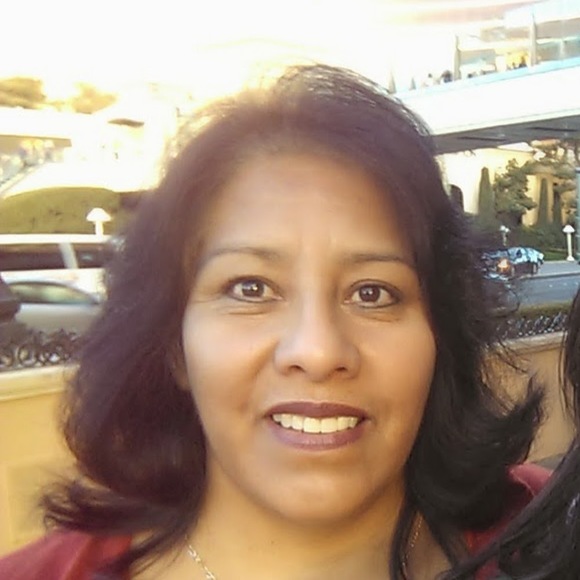 Meet your Posher, Ana luisa - Picture 1 of 1